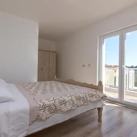 Apartments Villa Marija II Biograd Na Moru Exterior photo